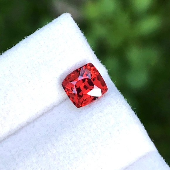 Jewelry - 🌴🌊Summer Sale!🌊🌴Sri Lankan Garnet